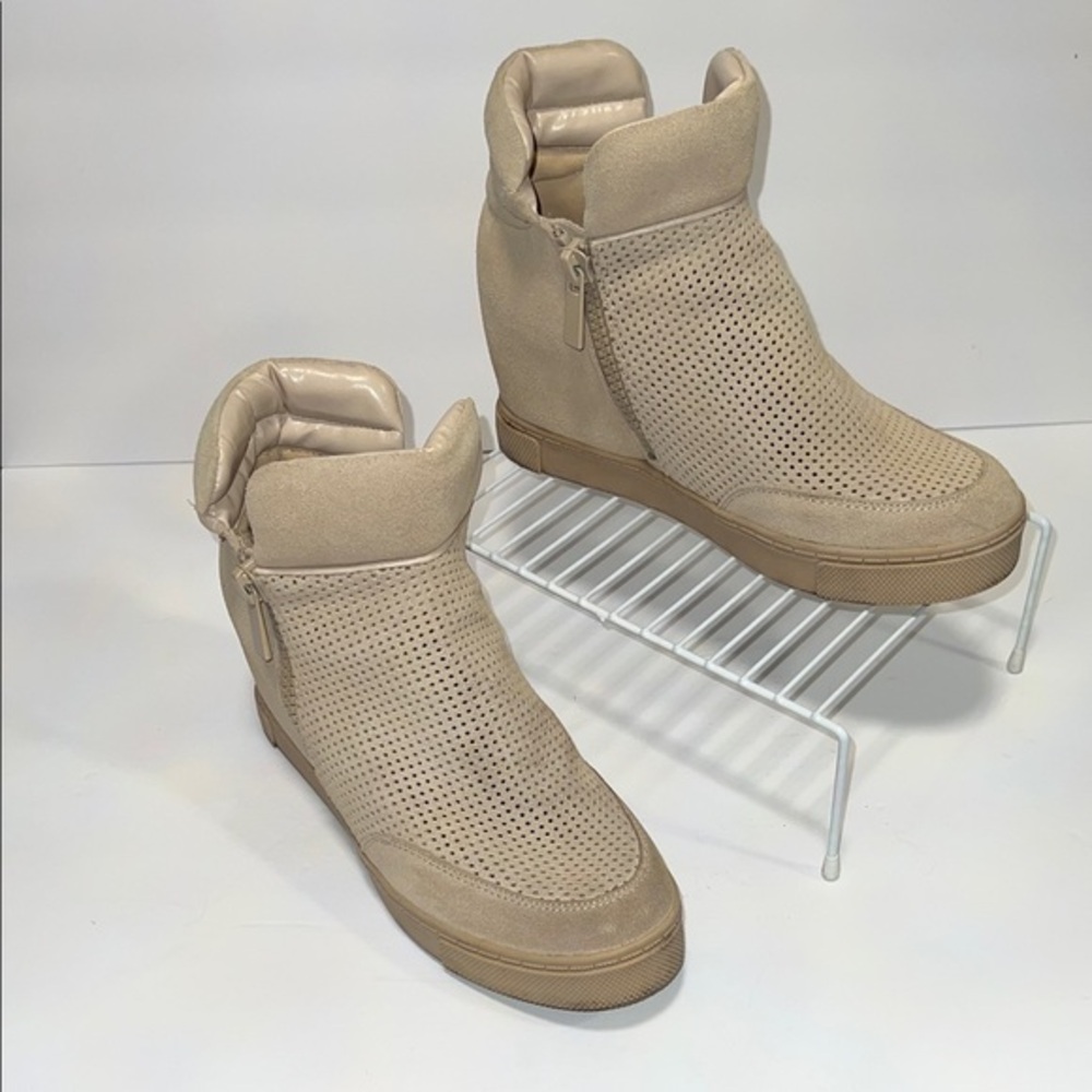 Steve Madden Beige Perforated High-Top Sneakers